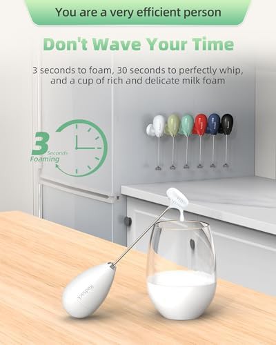 White Double Whisk Travel Frother with Case — photo 4