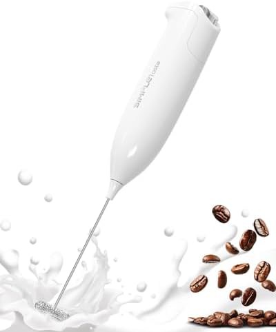 Handheld battery operated latte foam maker